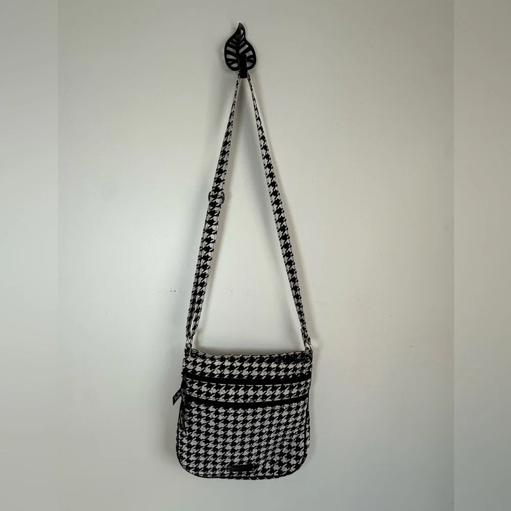 Vera Bradley Black and White Crossbody‎ Bag